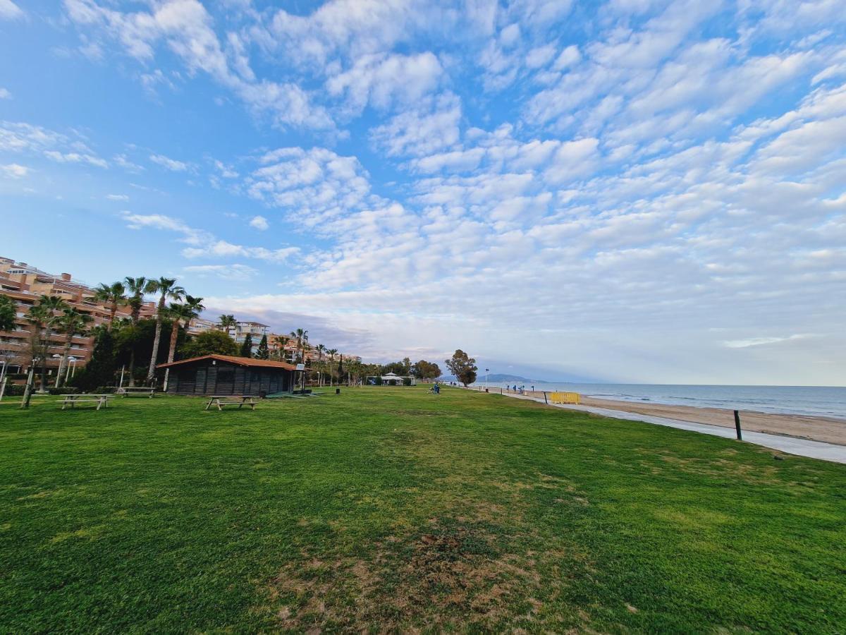 Holiday Vista Mar II Magic World Oropesa del Mar Buitenkant foto